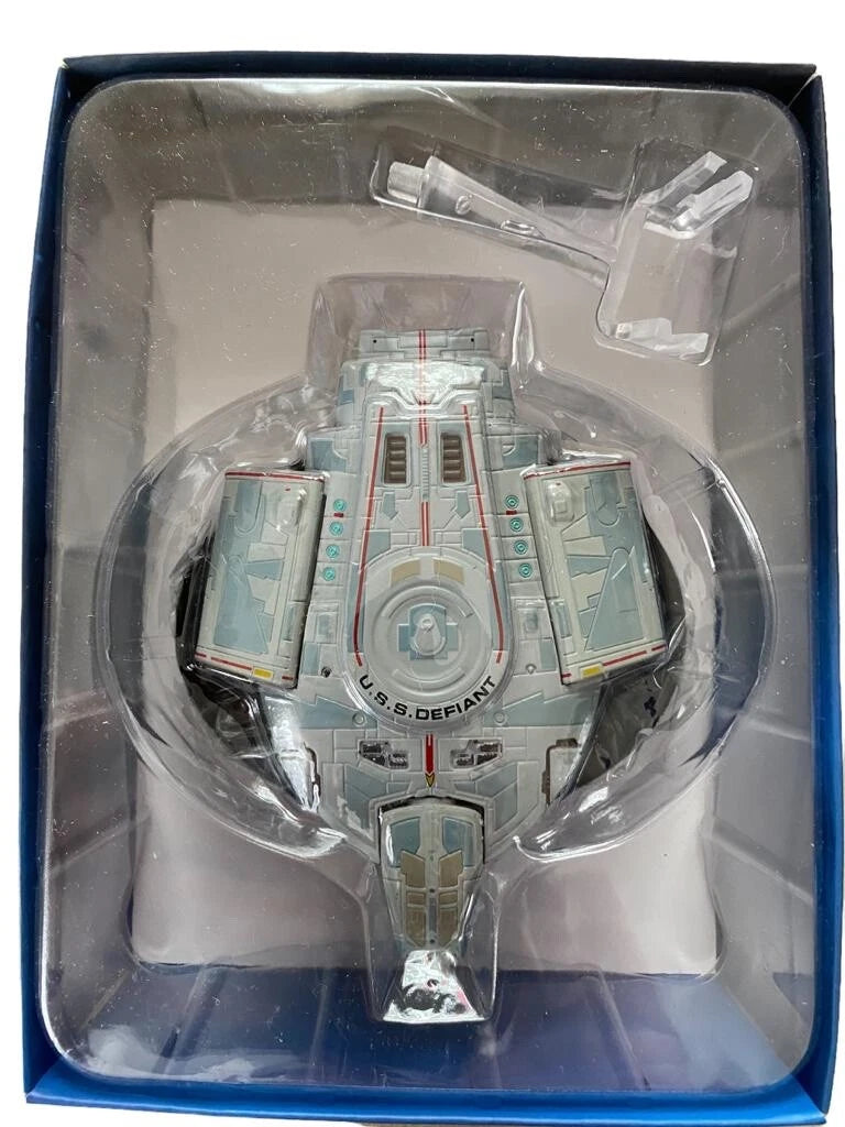Star Trek Starships Collection: U.S.S. Defiant NX-74205 (Eaglemoss)